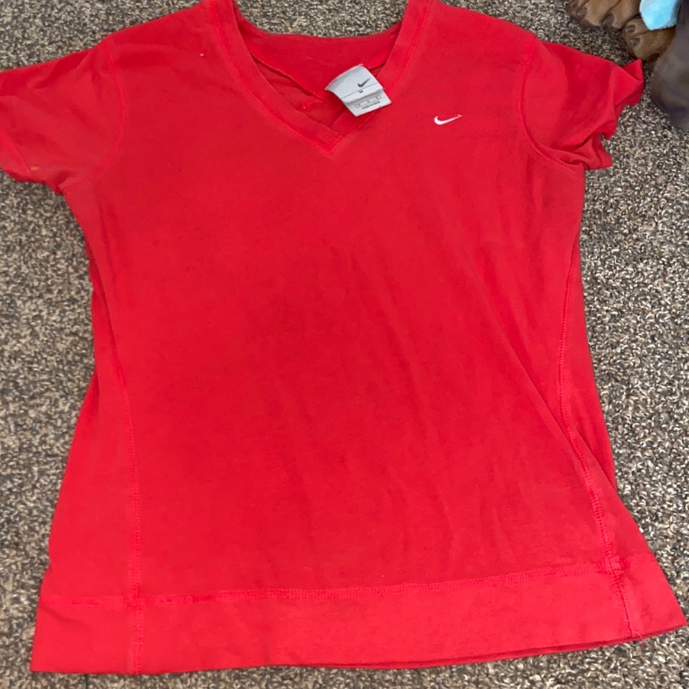 VINTAGE NIKE SHIRT
